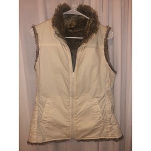 Reversible Faux Fur Vest GAP